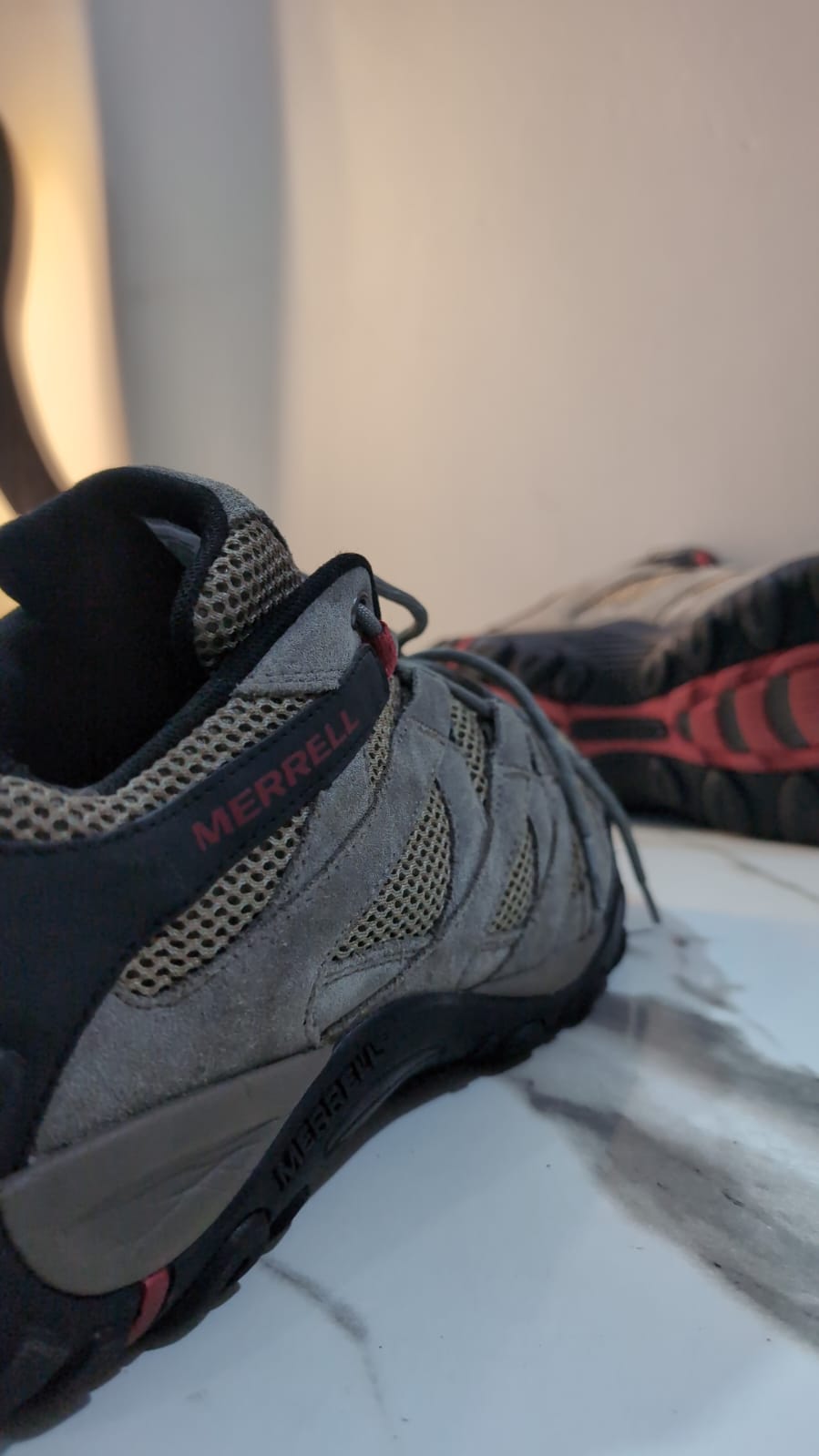 Pre-Loved Merrell Air Cugan Moss Hiking Shoes image 1