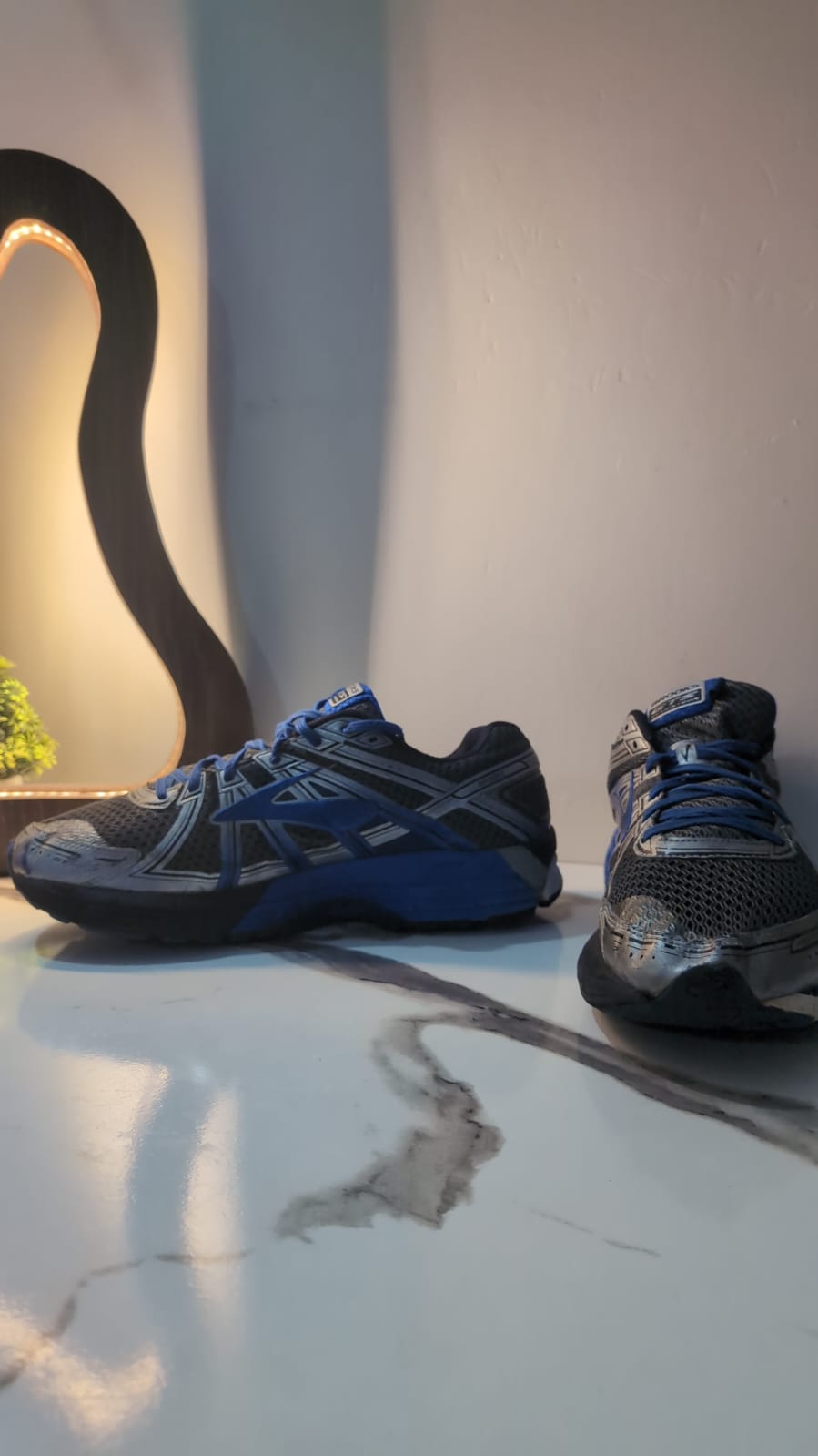 Brooks Blue US-10 Pre-Loved Shoes